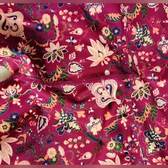 Lorna Jane Persia Core 7/8 Floral Pink Red Capri Crop Tight Leggings SM - Picture 5 of 9